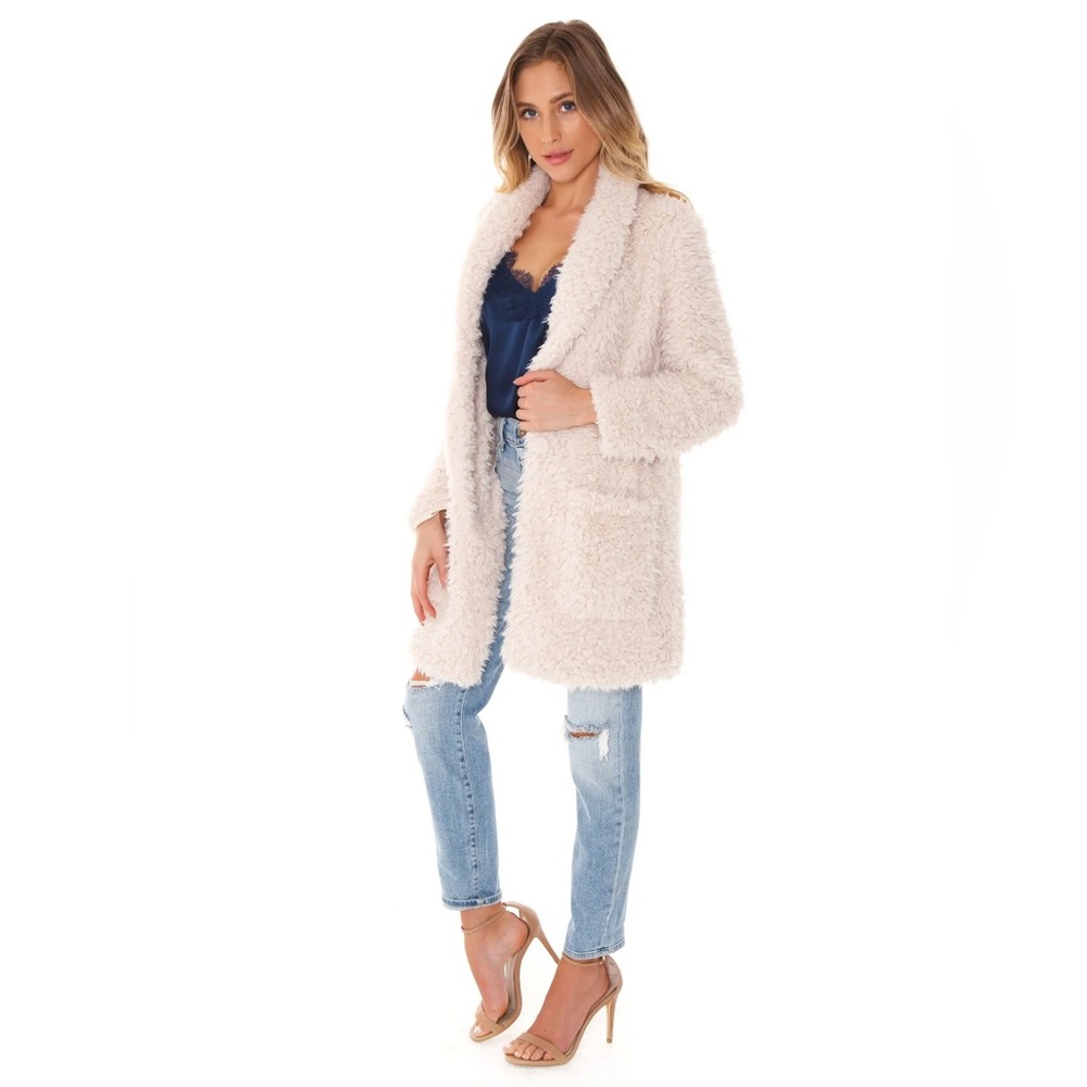 BB DAKOTA Women's Faux Fur Mix-a-lot Wubby Teddy Coat